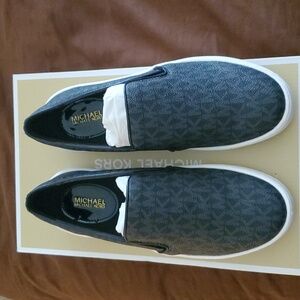 Michael Kors Keaton Slip on Sneaker Size 6.5 Black
